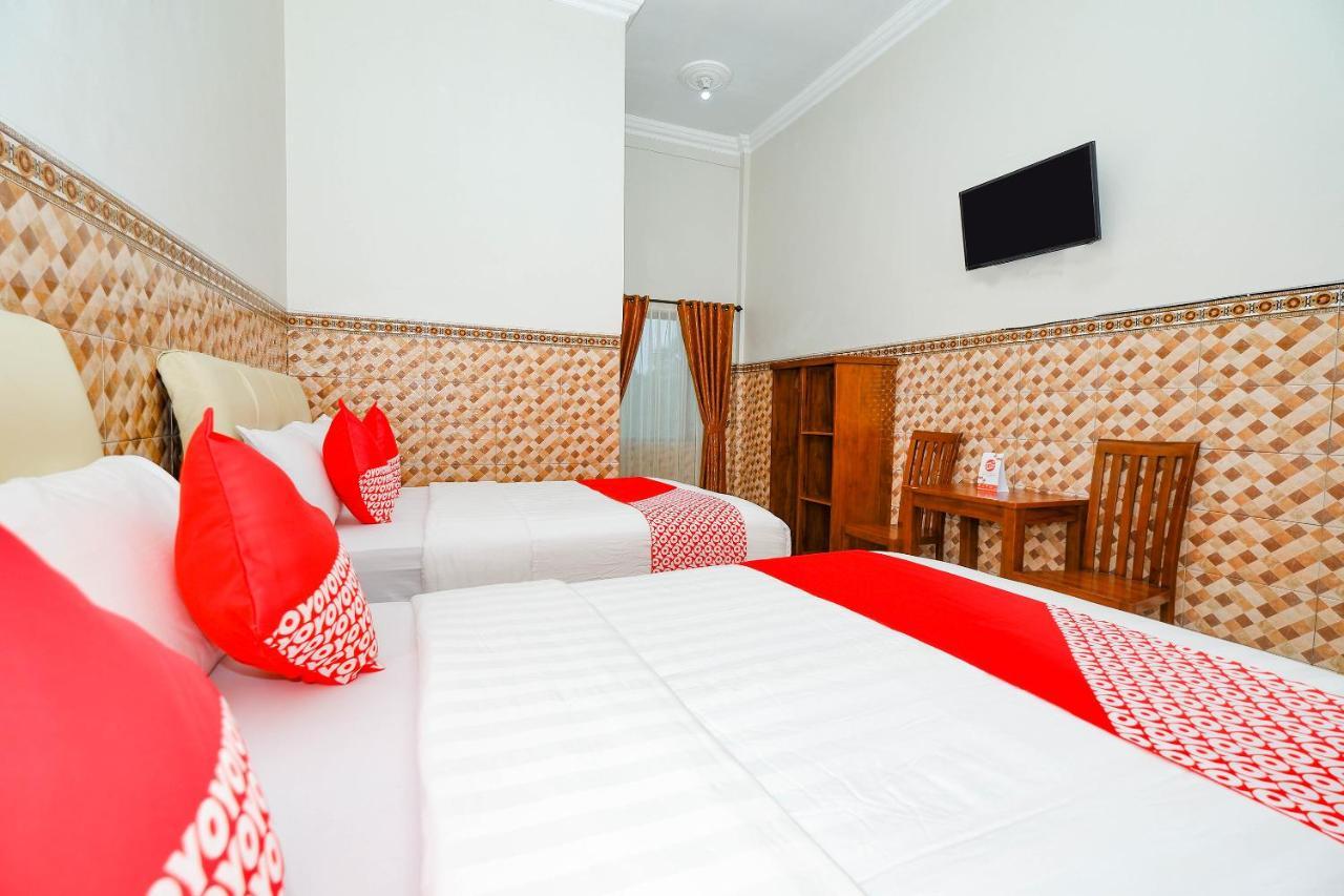 Oyo 3125 Hotel Taman Sari Semarang Exterior photo