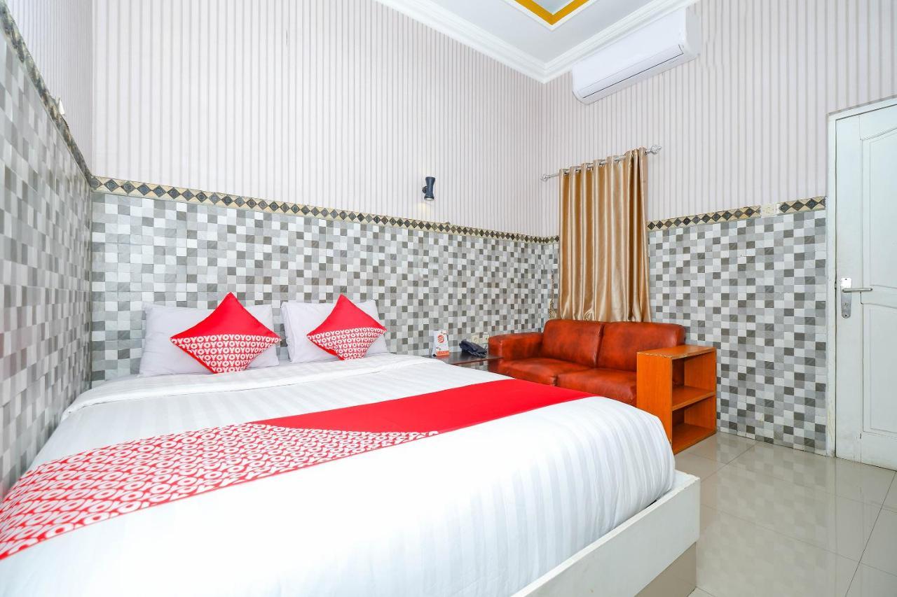 Oyo 3125 Hotel Taman Sari Semarang Exterior photo